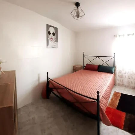 Casa Emilia & Alda Lejlighed Juncal (Leiria)