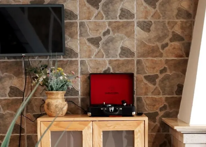 Casa Emilia & Alda Juncal